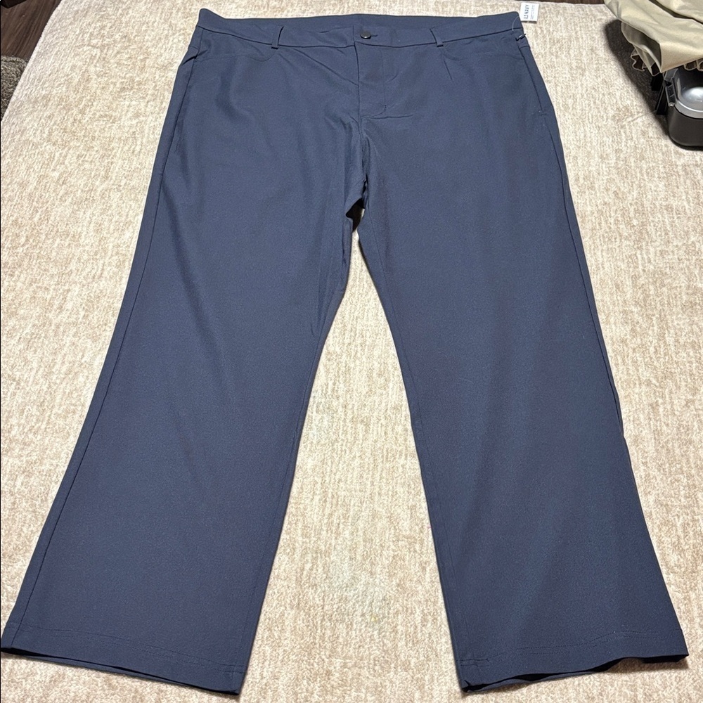 NWT 40 x 30 Old Navy Active Men's Navy Blue Pants Stretch athletic material